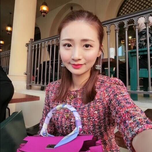 美婷的第一张照片--连云港相亲服务中心