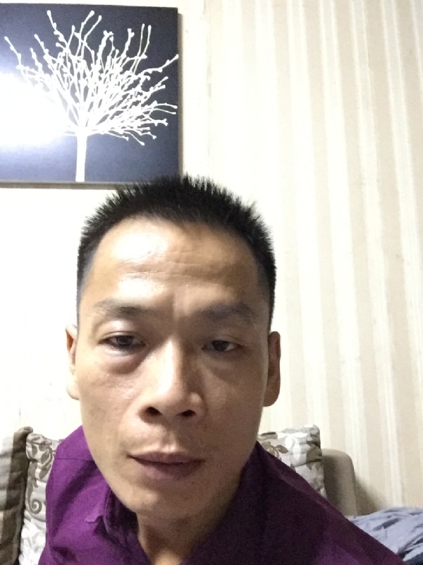 alongzhe的第一张照片--连云港相亲服务中心