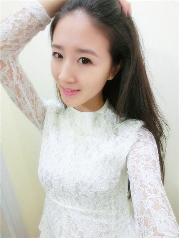 初久与歌的第一张照片--连云港相亲服务中心