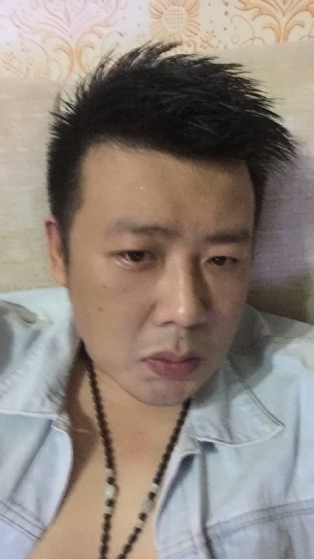 沐浴阳光的第一张照片--连云港相亲服务中心