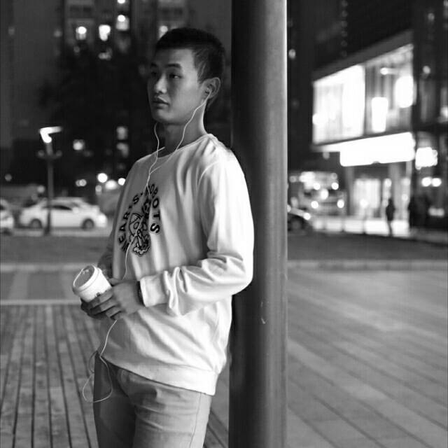 精卫的第一张照片--连云港相亲服务中心