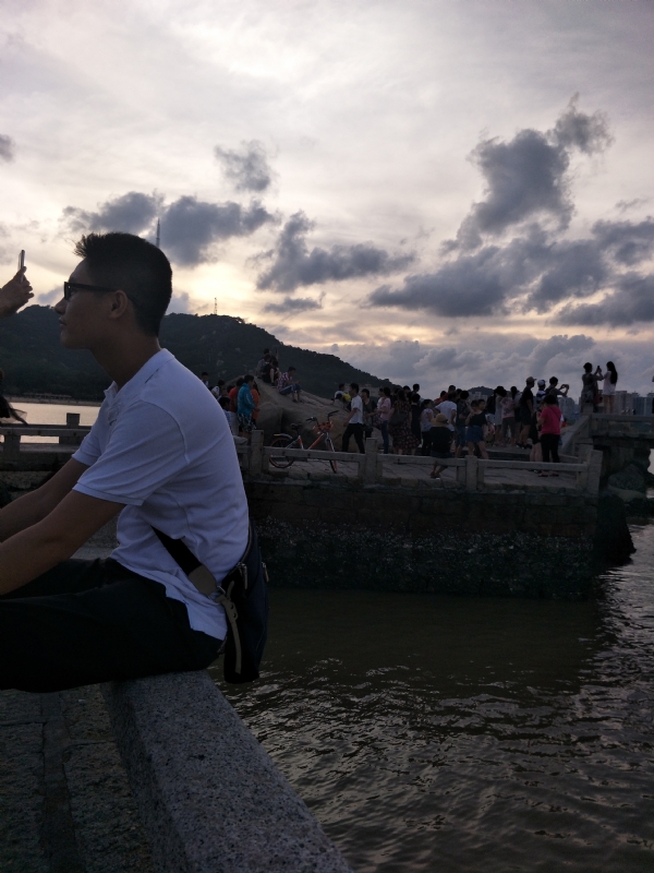 诗和远方的第一张照片--连云港相亲服务中心