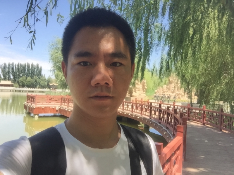 一见倾心的第一张照片--连云港相亲服务中心