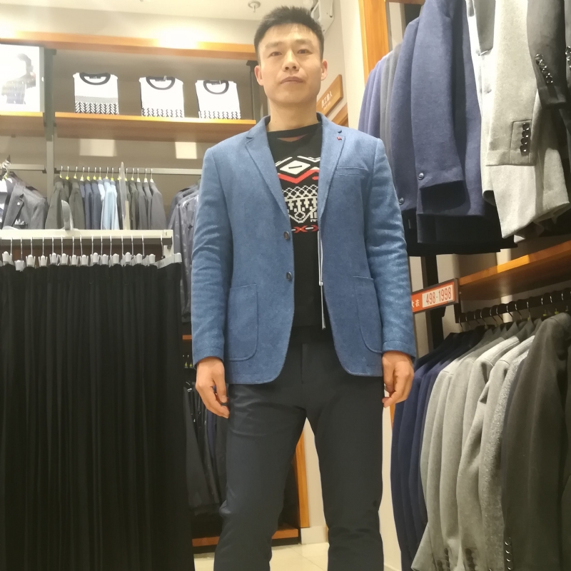 一只蚂蚁的第一张照片--连云港相亲服务中心