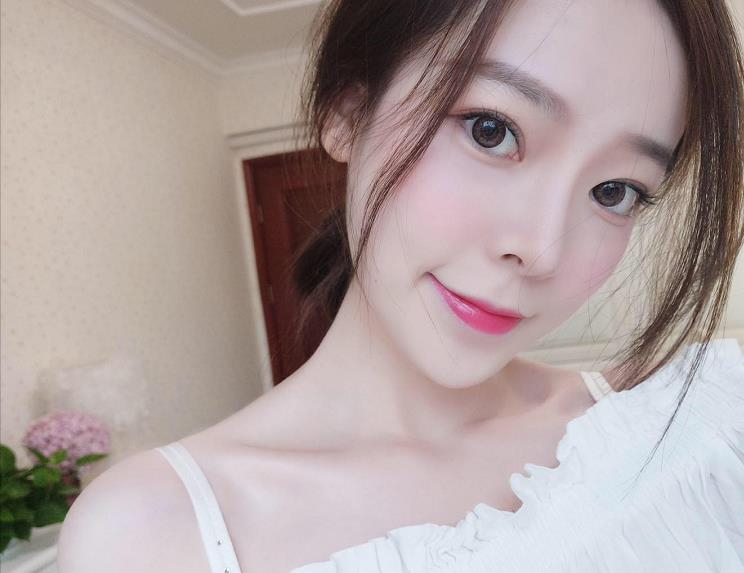 美伊i的第一张照片--连云港相亲服务中心