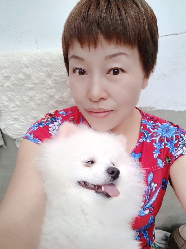 世事无常的第三张照片--连云港相亲服务中心