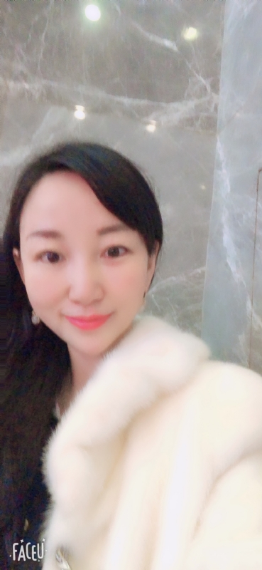 芳草的第一张照片--连云港相亲服务中心