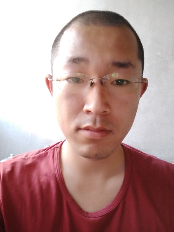 陌生吟的第一张照片--连云港相亲服务中心