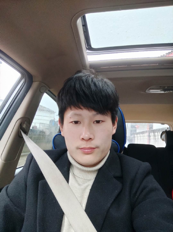少年的第一张照片--连云港相亲服务中心