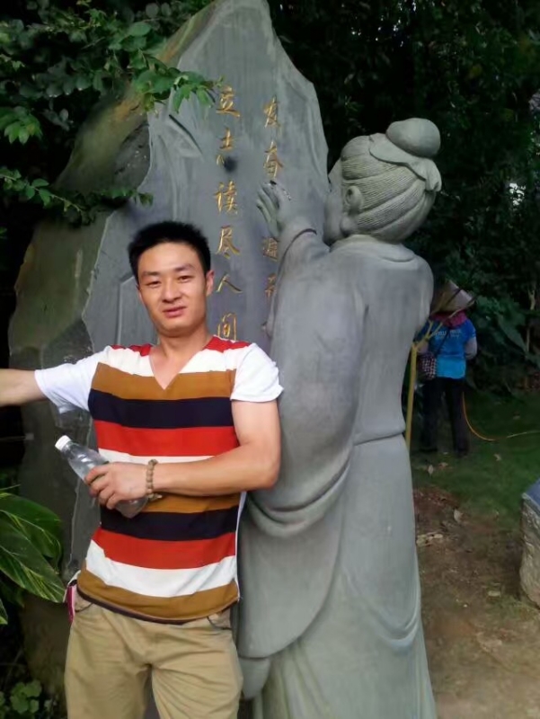 相依相伴的第一张照片--连云港相亲服务中心