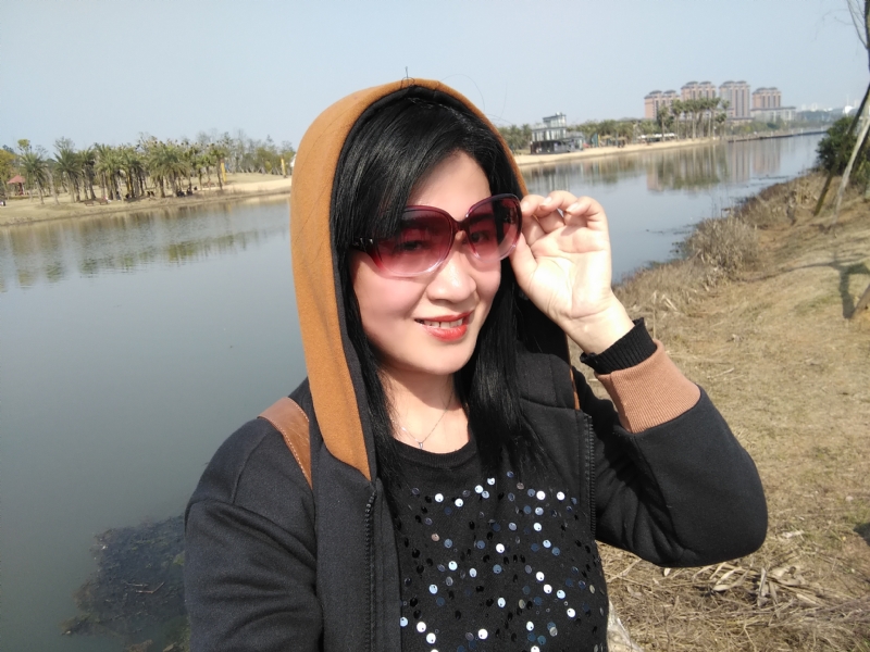 雅寻的第一张照片--连云港相亲服务中心