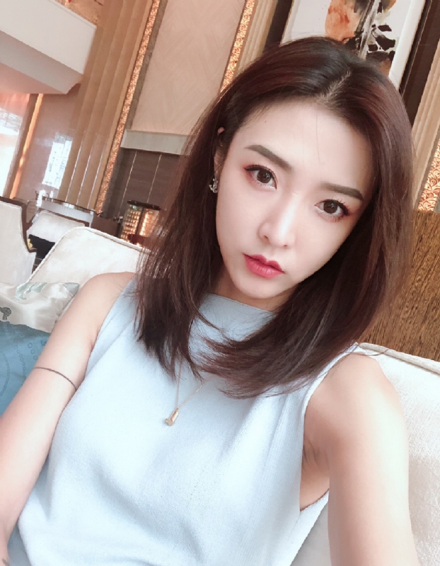 嘉嘉的第一张照片--连云港相亲服务中心