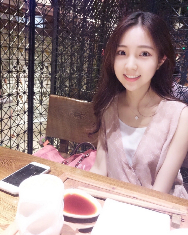 冰艳残阳的第二张照片--连云港相亲服务中心