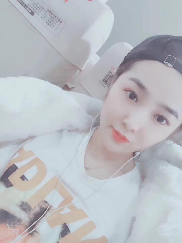 时光浅夏的第三张照片--连云港相亲服务中心