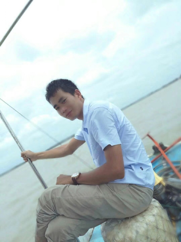 慵懒的猫的第一张照片--连云港相亲服务中心