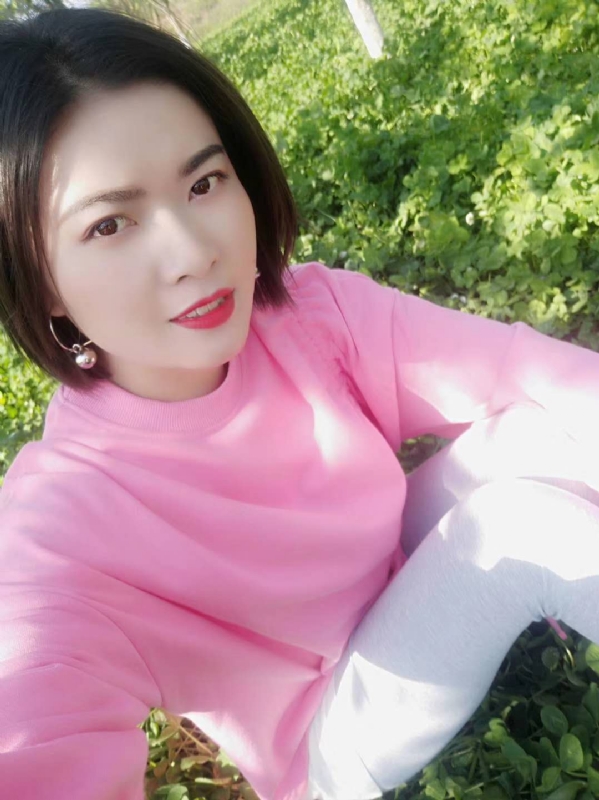 寻找幸福的第一张照片--连云港相亲服务中心