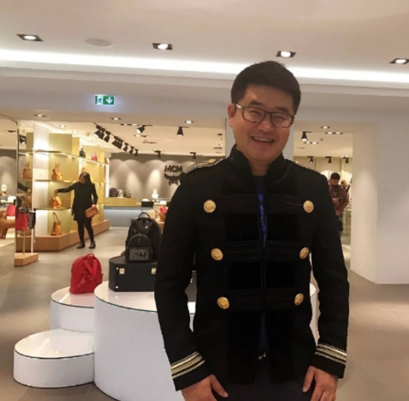 大千世界的第一张照片--连云港相亲服务中心