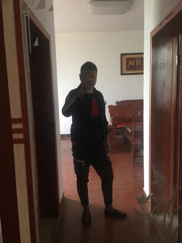 MC无所畏惧的第一张照片--连云港相亲服务中心