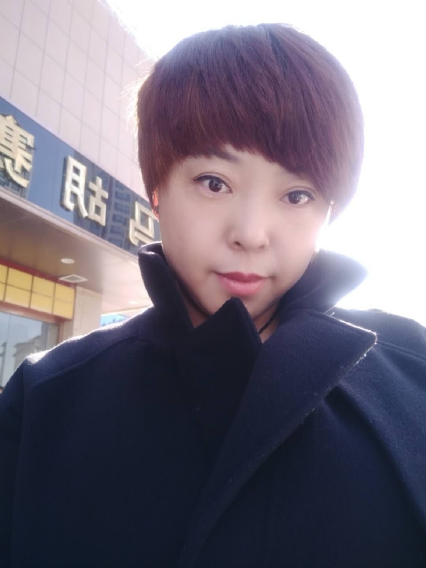 霞儿的第一张照片--连云港相亲服务中心