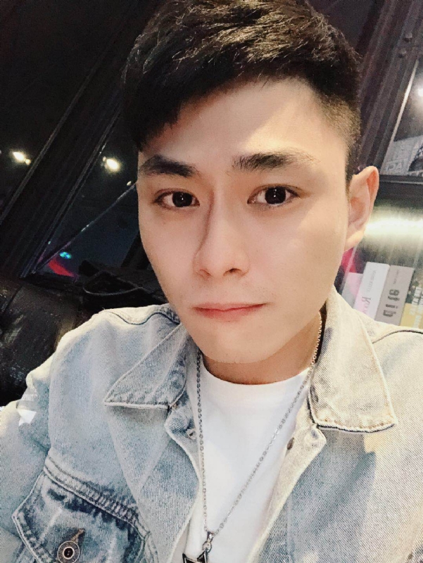 浩浩的第一张照片--连云港相亲服务中心