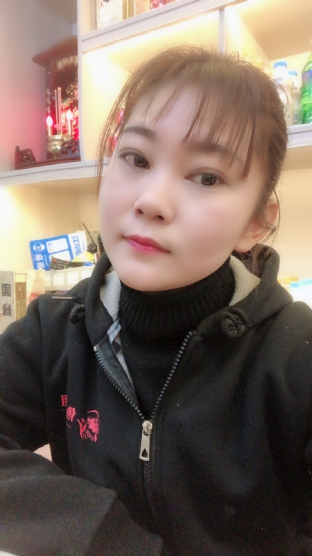 泡沫的第一张照片--连云港相亲服务中心