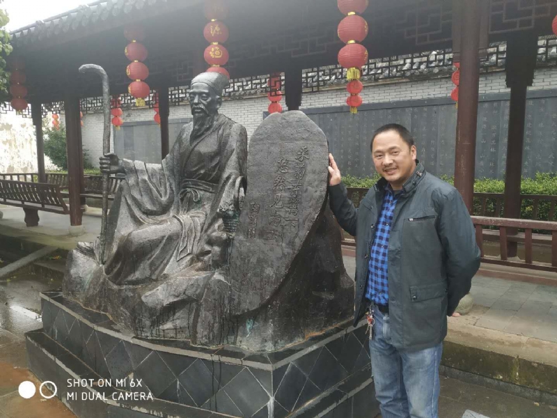 王鑫的第一张照片--连云港相亲服务中心