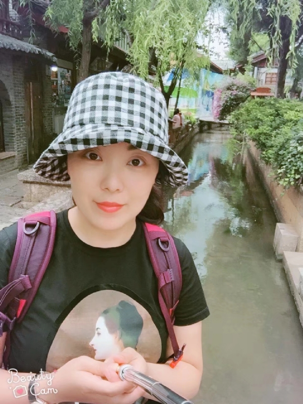 乐妞的第三张照片--连云港相亲服务中心