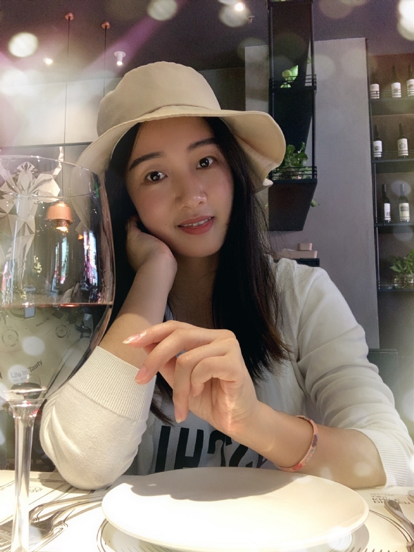 Daisy的第一张照片--连云港相亲服务中心