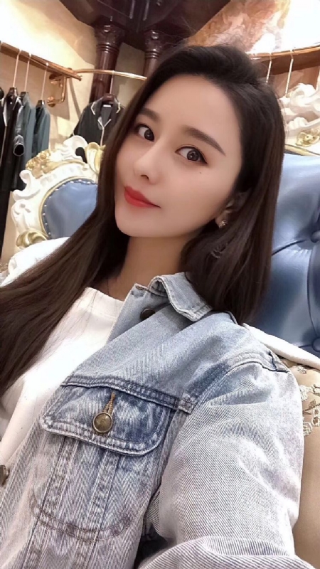 李珊珊的第一张照片--连云港相亲服务中心