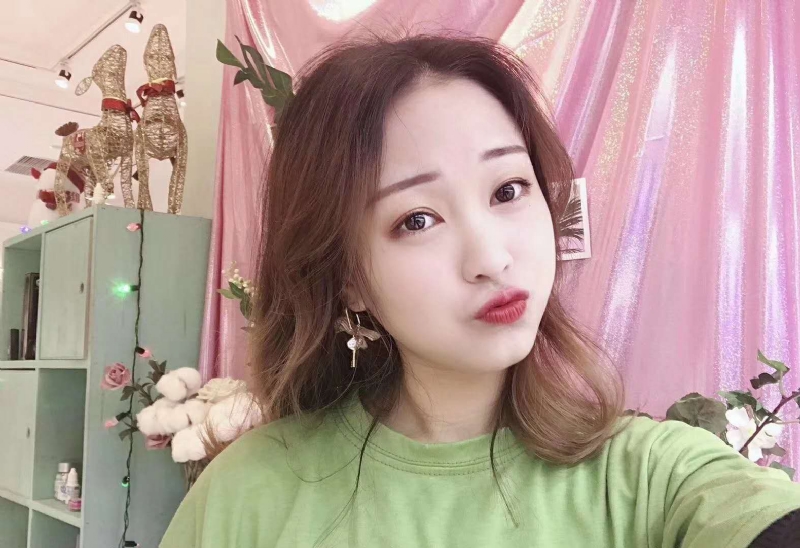 罗兰的第二张照片--连云港相亲服务中心