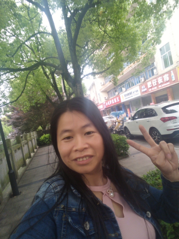 平凡的第一张照片--连云港相亲服务中心