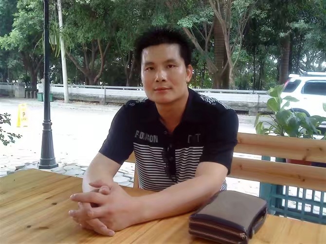 贴身爱人的第一张照片--连云港相亲服务中心