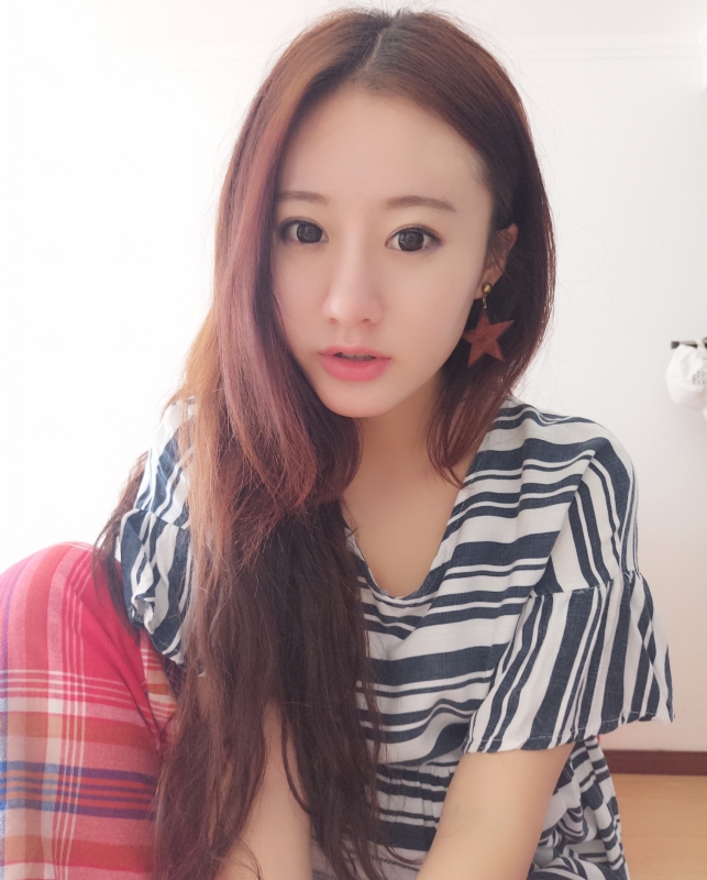 没有故事的女同学的第二张照片--连云港相亲服务中心