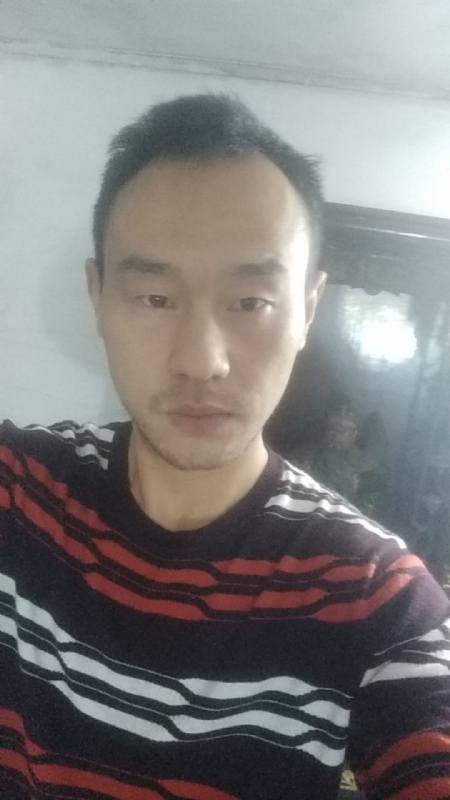 张浩浩的第一张照片--连云港相亲服务中心