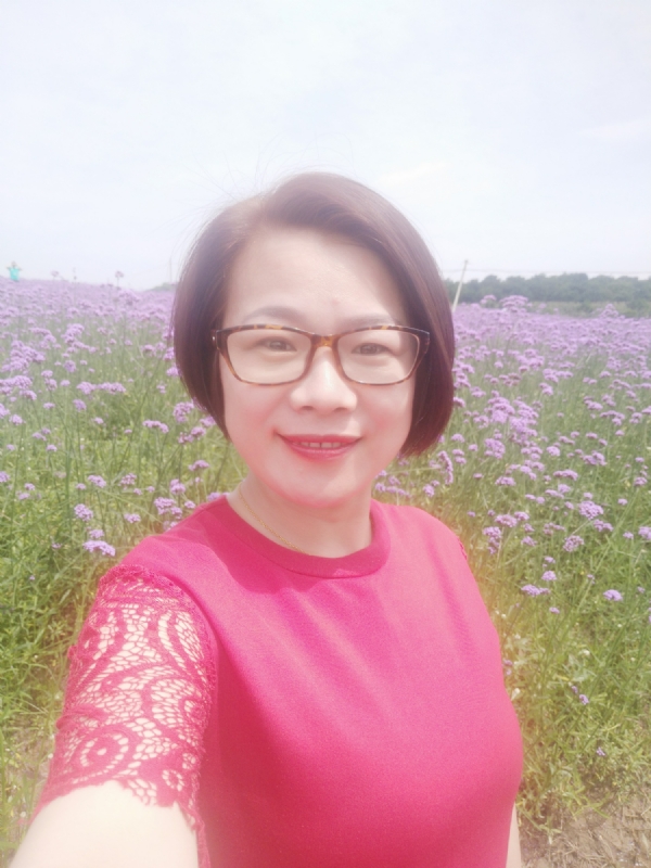 岁月静好的第一张照片--连云港相亲服务中心