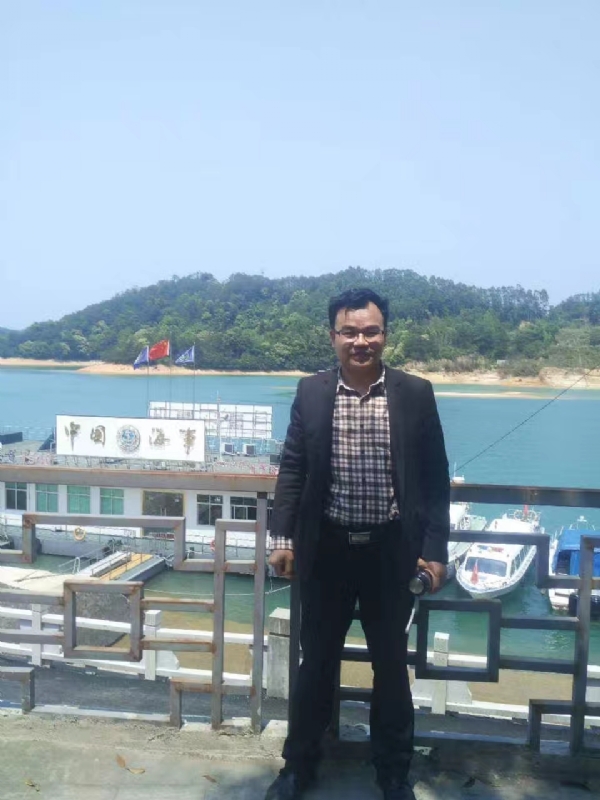 三哥的第一张照片--连云港相亲服务中心