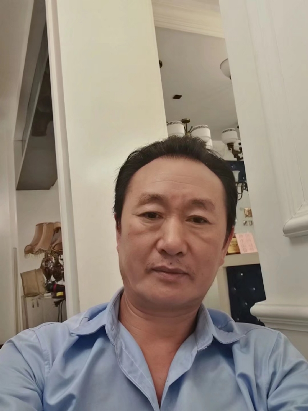 青松的第一张照片--连云港相亲服务中心