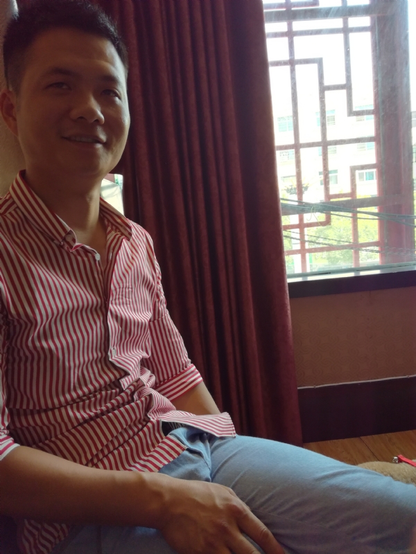 一号车手的第一张照片--连云港相亲服务中心