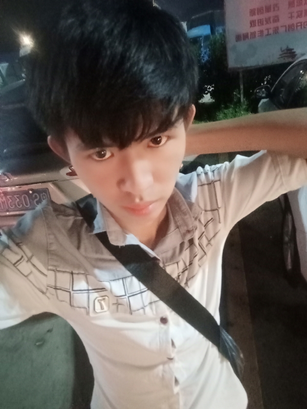 杨哥的第一张照片--连云港相亲服务中心