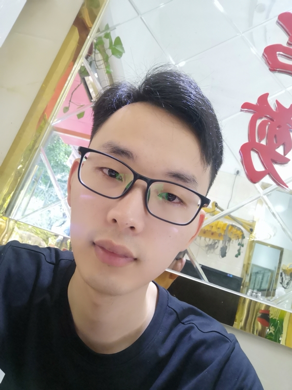 嗨喽先生的第一张照片--连云港相亲服务中心