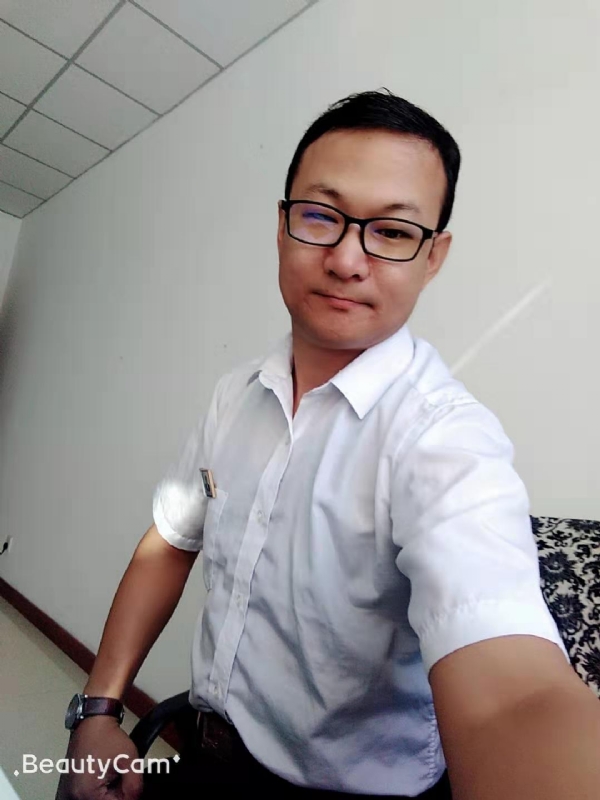 小飞的第一张照片--连云港相亲服务中心