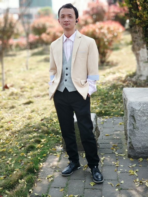 四叶草的第一张照片--连云港相亲服务中心