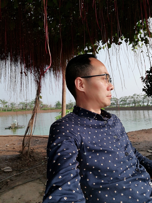 守望烟云的第一张照片--连云港相亲服务中心