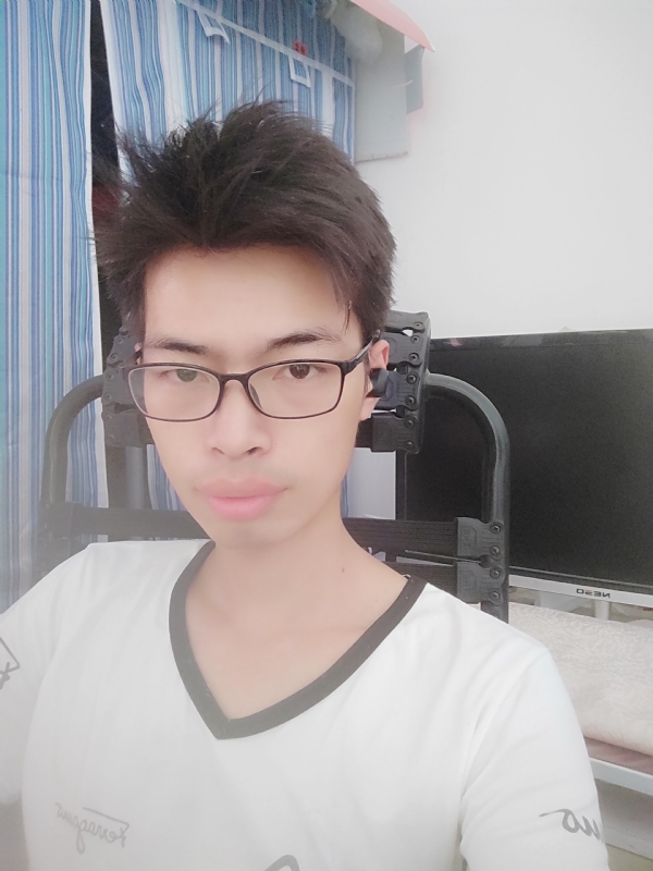 木头人的第一张照片--连云港相亲服务中心