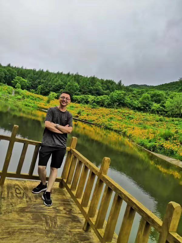 正能量的第二张照片--连云港相亲服务中心