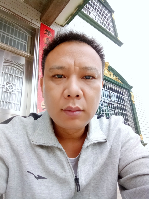 随缘的第一张照片--连云港相亲服务中心