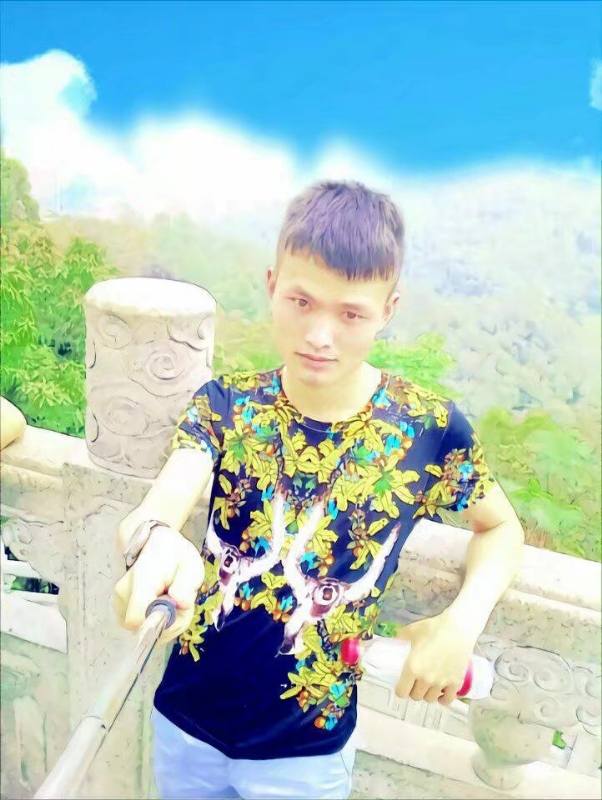 孤独王者元首的第一张照片--连云港相亲服务中心