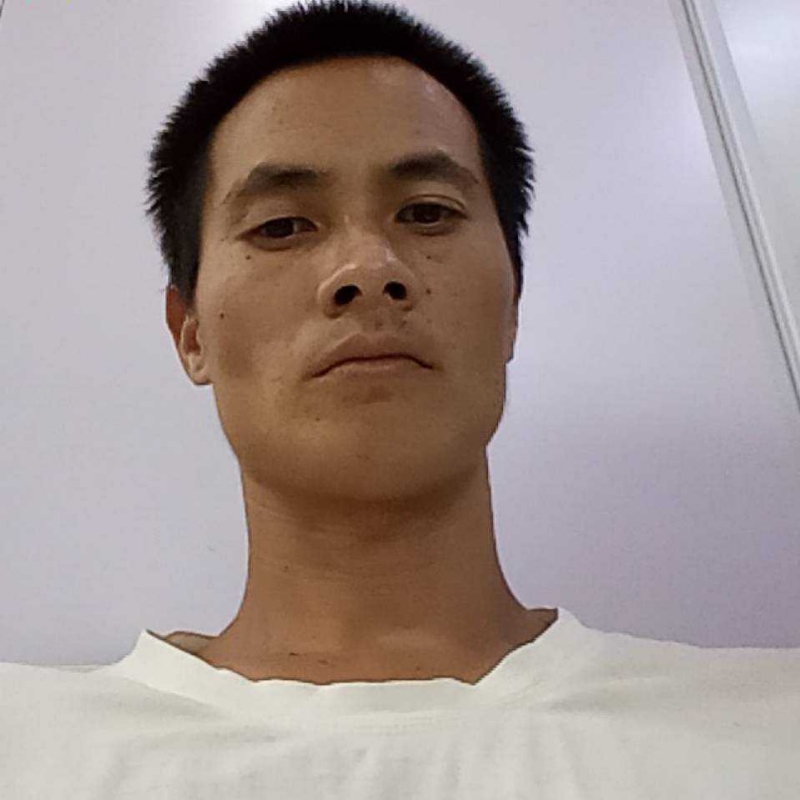 孤独的第一张照片--连云港相亲服务中心