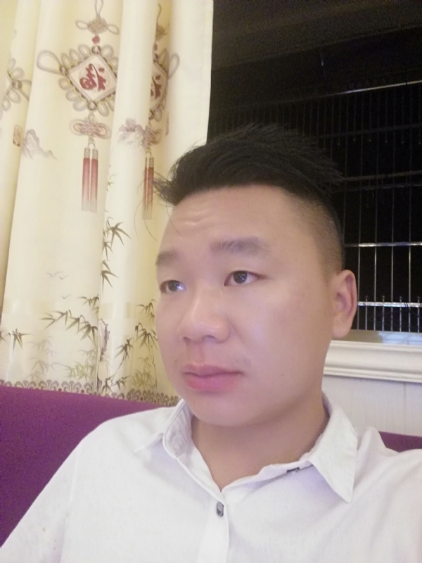 王梓林的第一张照片--连云港相亲服务中心