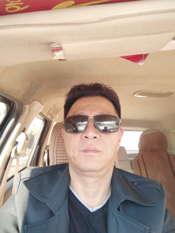 傲骨寒梅的第一张照片--连云港相亲服务中心